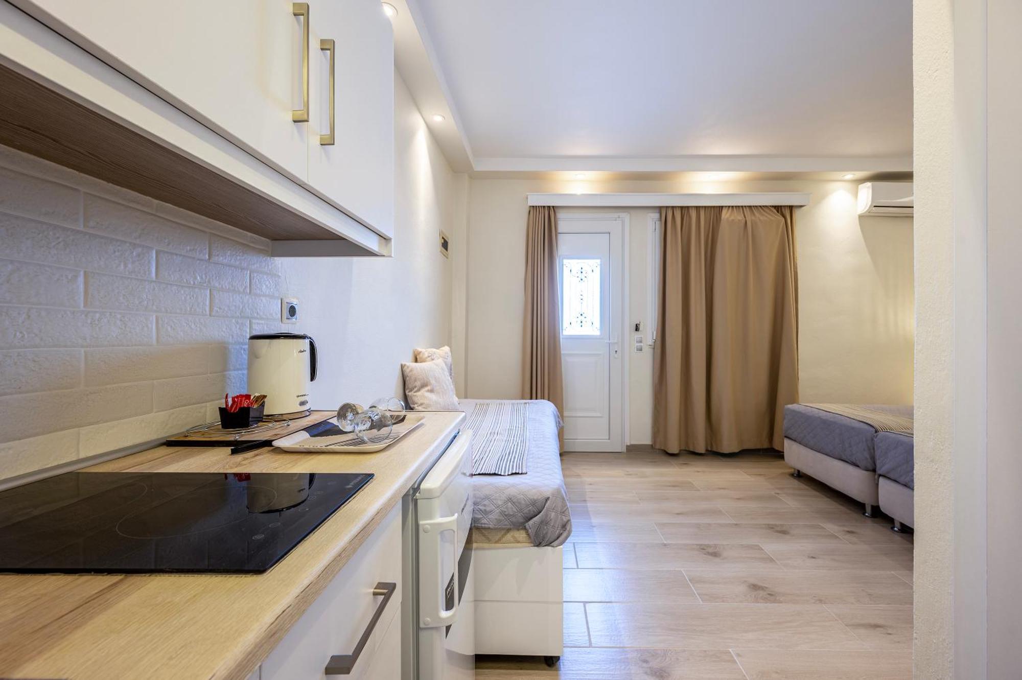 Panorama Seaside Apartment Mastihari Exterior photo